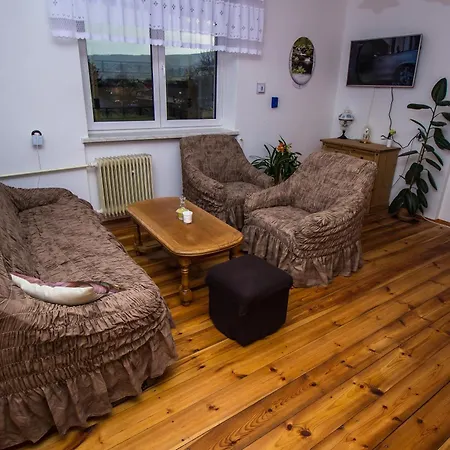 Rozboudovec Holiday home Kremze